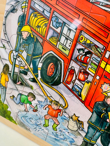 Bigjigs Wooden Tray Puzzle - Fire Engine
