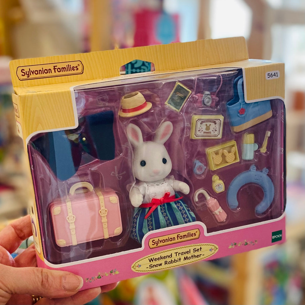 Sylvanian Families - Weekend travel Set - Snow Rabbit Mother