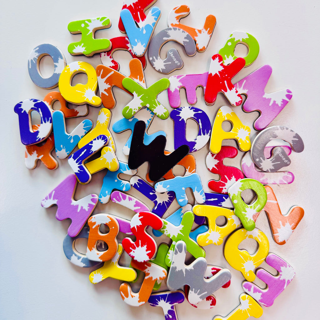52 Magnetic Letters - Janod
