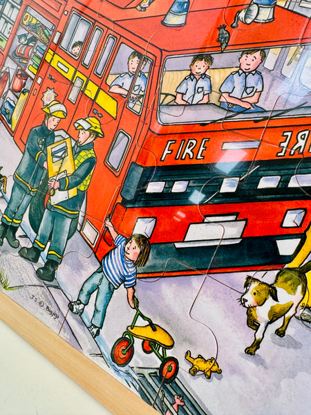 Bigjigs Wooden Tray Puzzle - Fire Engine