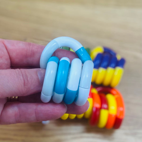 Little Twisty Links - TNW