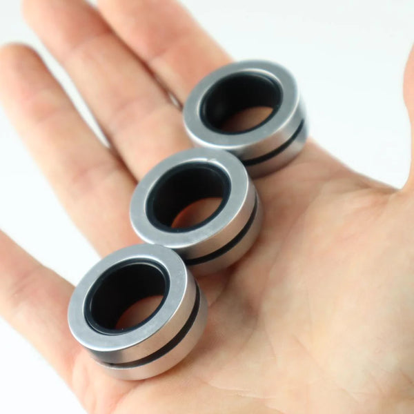 Kaiko Silver Magnetic Fidget Rings